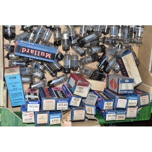 401 - A QUANTITY OF ASSORTED BOXED AND UNBOXED VALVES, boxed examples by Mazda, Mullard, Marconi, Ediswan,... 