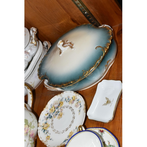 422 - A GROUP OF HAVILAND & CO, LIMOGES PORCELAIN, to include six tureens in different patterns - smallest... 