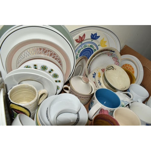 475 - FOUR BOXES OF ASSORTED TEA AND DINNER WARES ETC, to include Colclough cups and saucers, Soho pottery... 