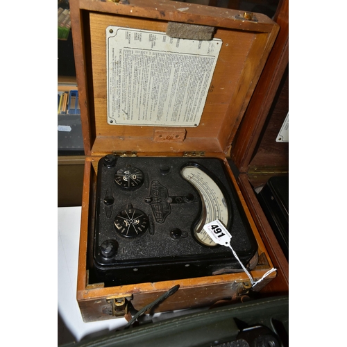 491 - THREE UNIVERSAL AVOMETERS, comprising three Bakelite avometers by The Automatic Coil Winder & Electr... 