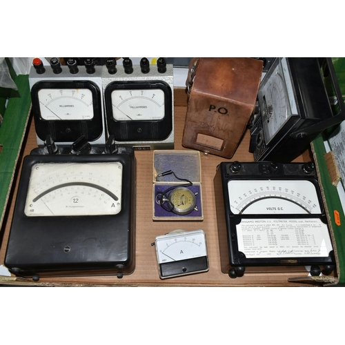 506 - A BOX AND LOOSE MULTIMETERS AND VOLTMETERS, to include a Sangamo Weston DC voltmeter, model 582, a T... 