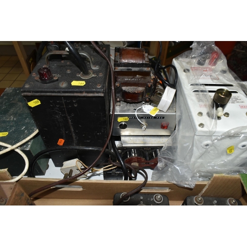 509 - A BOX AND LOOSE RADIO AND AMPLIFICATION ITEMS, to include R-25/ARC-5, R-26/ARC-5 and R-27/ARC-5 radi... 