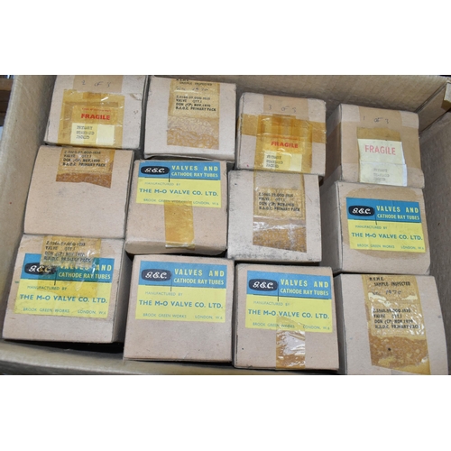 511 - ONE BOX OF BOXED VALVES, to include fifteen 1970's boxed G.E.C electronic valves type CV 1835 (s.d) ... 