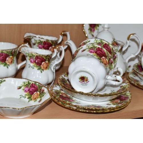 346 - A TWENTY SIX PIECE ROYAL ALBERT 'OLD COUNTRY ROSES' TEA SET, comprising a small teapot (spout chippe... 