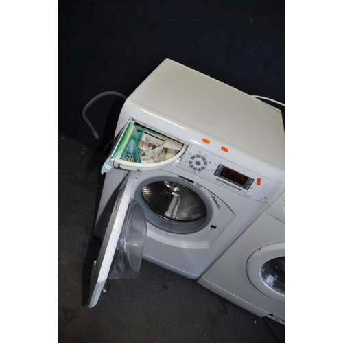 1073 - A HOTPOINT WDD750 WASHING MACHINE width 60cm depth 55cm height 85cm (PAT pass and working)