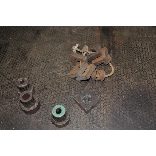 1078 - A TRAY CONTAINING PIPE WORK TOOLS including a Record 91 1/2 pipe clamp, a Hilmor pipe bender, a pipe... 