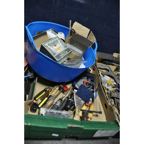 1142 - SIX TRAYS AND A TUB CONTAINING TOOLS AND CONSUMABLES including plumbing and electrical consumables, ... 