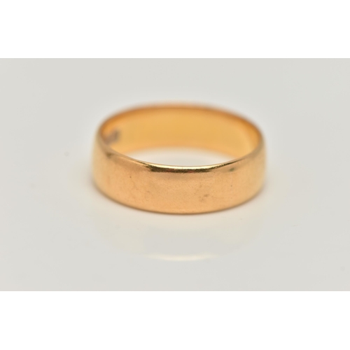 21 - A 22CT GOLD BAND RING, a plain polished yellow gold band, approximate width 5mm, hallmarked 22ct Bir... 