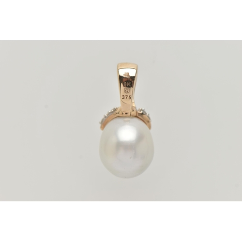 51 - A 9CT WHITE GOLD CULTURED PEARL PENDANT, the cultured pearl drop to the organic design top attachmen... 