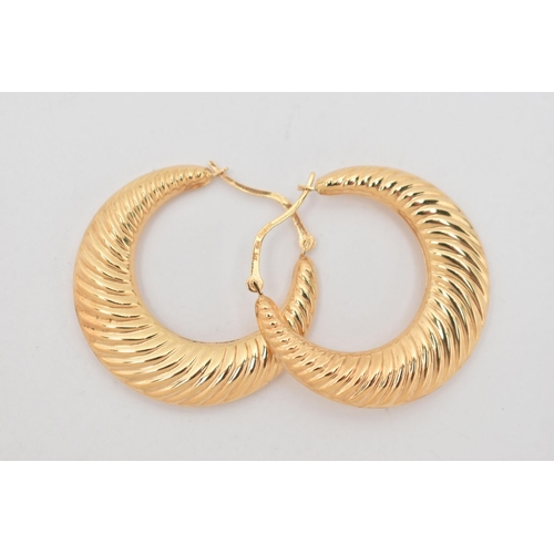 100 - A PAIR OF 9CT GOLD CREOLE HOOP EARRINGS, hollow textured hoops, approximate outer diameter 33.0mm, l... 