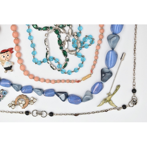 77 - A BAG OF ASSORTED COSTUME JEWELLERY, to include a blue glass bead necklace, a pink bead necklace wit... 