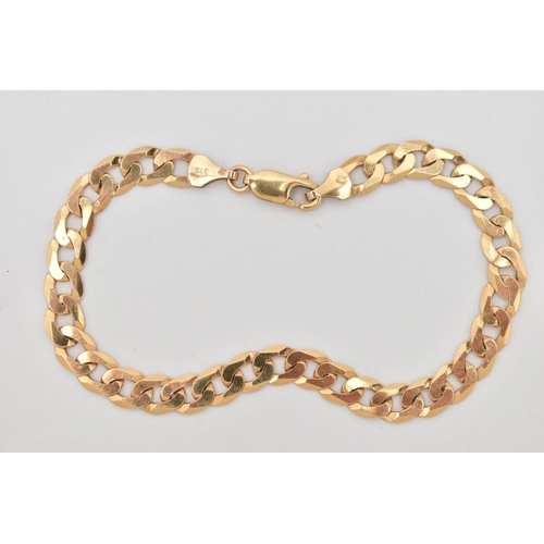 85 - A 9CT GOLD CURB LINK BRACELET, solid links, fitted with a lobster clasp, hallmarked 9ct Sheffield, l... 