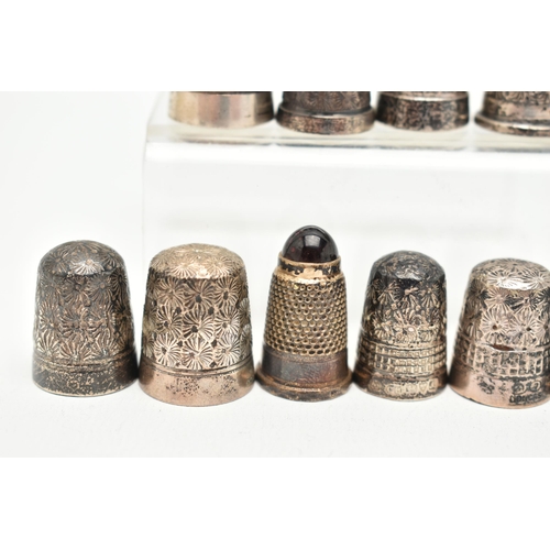 144 - ASSORTED THIMBLES, to include five silver thimbles, hallmarked 'Charles Horner' Chester, nine white ... 