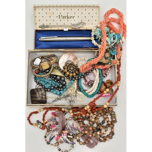 178 - ASSORTED SEMI-PRECIOUS JEWELLERY AND ITEMS, to include cultured pearl bracelets, shell bracelets, a ... 