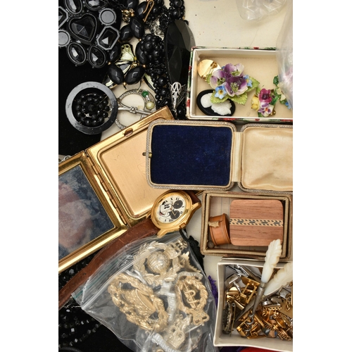 188 - A BOX OF ASSORTED COSTUME JEWELLERY AND ITEMS, to include a black suede display stand with attached ... 