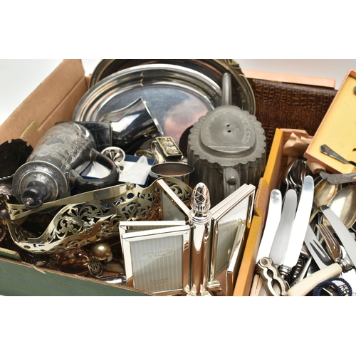 199 - A BOX OF ASSORTED WHITE METAL WARE AND CUTLERY, to include entree dishes, goblet, small trays, AF te... 