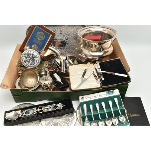 201 - A BOX OF ASSORTED WHITE METAL WARE, to include a boxed set of silver salts and spoons, shell shape s... 