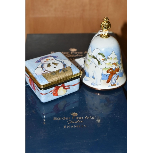 317 - TWO BOXED BORDER FINE ARTS STUDIO 'THE SNOWMAN' ENAMEL WARES, comprising a bell, no A4008, and a 'Th... 