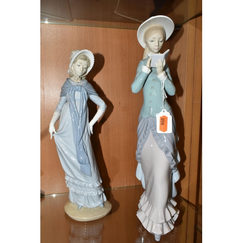 329 - FOUR LLADRO AND NAO FIGURES, comprising two Lladro figures: Reading no 5000, sculptor Francisco Cata... 