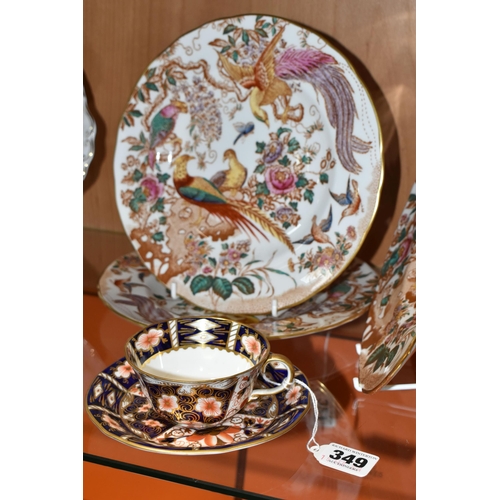 349 - THREE ROYAL CROWN DERBY 'OLDE AVESBURY' PATTERN CABINET PLATES AND IMARI 2451 PATTERN CUP AND SAUCER... 