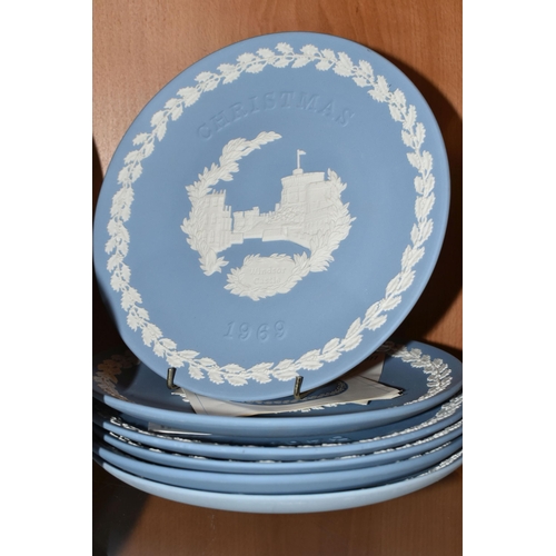 358 - A LARGE COLLECTION OF WEDGWOOD JASPERWARE CHRISTMAS PLATES AND GIFTWARE, comprising fourteen Christm... 