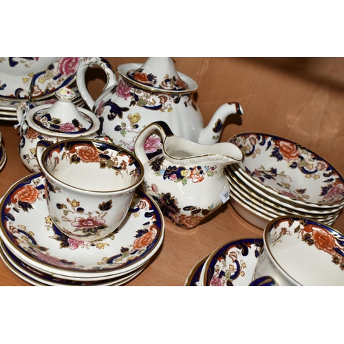 384 - A THIRTY EIGHT PIECE MASON'S MANDALAY DINNER SERVICE, to include a teapot (spout chipped), a cream j... 