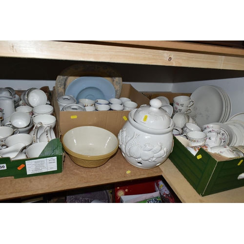 450 - THREE BOXES AND LOOSE TEA AND KITCHEN WARE, to include a twenty one piece of Royal Doulton Fairfax T... 