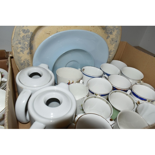 450 - THREE BOXES AND LOOSE TEA AND KITCHEN WARE, to include a twenty one piece of Royal Doulton Fairfax T... 