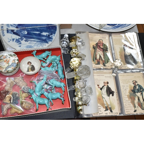 532 - A BOX AND LOOSE GLASS STOPPERS, POSTCARDS AND CERAMICS, to include a collection of crystal, glass an... 