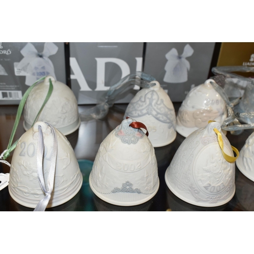 368 - THIRTEEN DECORATIVE LLADRO BELLS, comprising year bell 2001-2007 (2x 2004) and 2011-2013 together wi... 