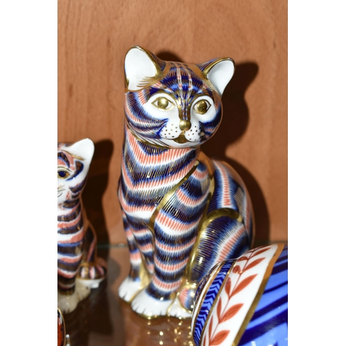 397 - A COLLECTION OF ROYAL CROWN DERBY IMARI PAPERWEIGHTS, comprising two Kittens introduced 1990, one ha... 