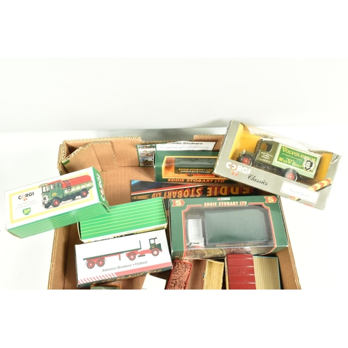 102 - A QUANTITY OF BOXED AND UNBOXED DIECAST LORRY, TRUCK, BUS AND TRAM MODELS, to include boxed limited ... 