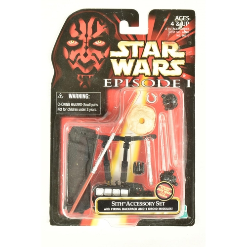 104 - A QUANTITY OF HASBRO STAR WARS EPISODE 1 FIGURES, all still sealed in original bubble packs and with... 