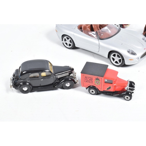 116 - A QUANTITY OF ASSORTED BOXED MODERN DIECAST VEHICLES, to include limited edition Corgi Vanguards inc... 