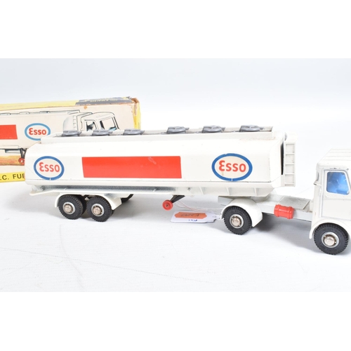 121 - A BOXED DINKY TOYS A.E.C. ARTICULATED FUEL TANKER 'ESSO', No.942, earlier version with 'Put a Tiger ... 