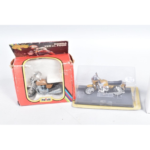 126 - A BOX OF VARIOUS BOXED MODEL VEHICLES, to include a Welly Triumph 1:18 scale motorcycle in silver, a... 