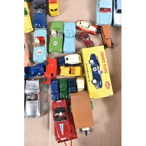 140 - A COLLECTION OF UNBOXED AND ASSORTED DIECAST TRIUMPH SPORTS CAR MODELS, assorted TR2, TR3, Spitfire,... 