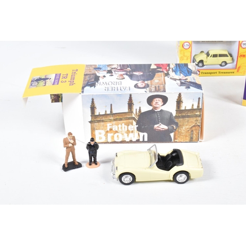 146 - AN INTERESTING  COLLECTION OF VARIOUS DIECAST TRIUMPH MODEL CARS, to include an unboxed 1:18 scale S... 