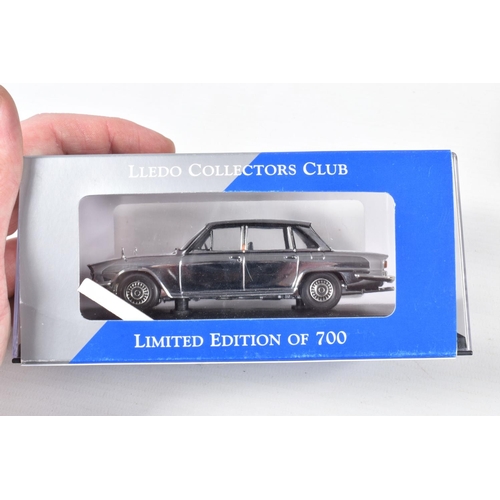 146 - AN INTERESTING  COLLECTION OF VARIOUS DIECAST TRIUMPH MODEL CARS, to include an unboxed 1:18 scale S... 