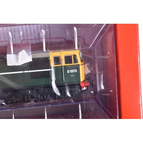 157 - A  BOXED OO GAUGE HELJAN RAILWAY MODEL DIESEL LOCOMOTIVE, Class 33, no. D6570 in green with full yel... 