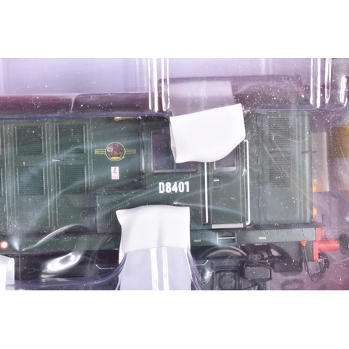 170 - A BOXED OO GAUGE HELJAN NORTH BRITISH DIESEL LOCOMOTIVE, Class 16, no. D8401 in BR Green with small ... 