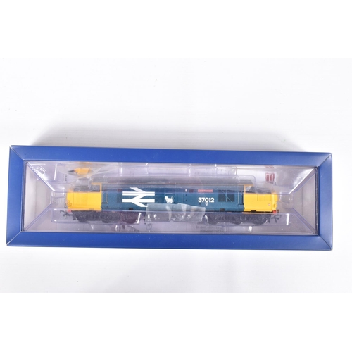 195 - A BOXED OO GAUGE BACHMANN BRANCHLINE MODEL RAILWAYS  DIESEL LOCOMOTIVE, Class 37, no. 37012 'Loch Ra... 