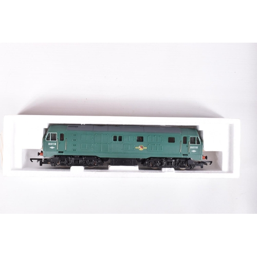 209 - A BOXED OO GAUGE HORNBY RAILWAYS MODEL DIESEL ELECTRICE LOCOMOTIVE, Class 29, no. D6110 om BR Green,... 