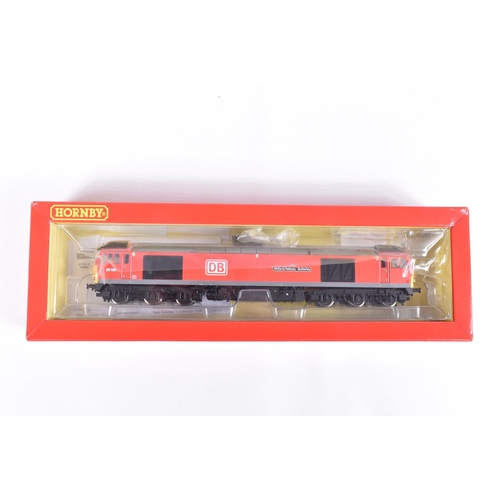 223 - A BOXED OO GAUGE HORNBY MODEL RAILWAYS LOCOMOTIVE, DB Cargo UK Class 60 Co-Co, no. 60100 'Midland Ra... 