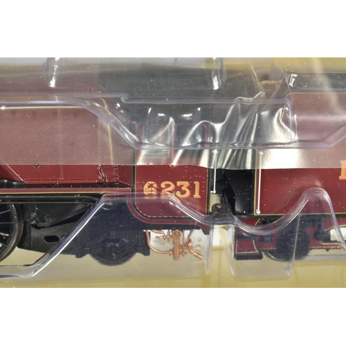 238 - A BOXED OO GAUGE HORNBY MODEL RAILWAYS LOCOMOTIVE, Class 8P Princess Coronation, no. 6231 'Dutchess ... 