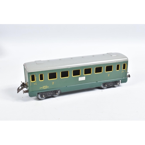 264 - THREE FRENCH HORNBY O GAUGE S.N.C.F. COACHES, two all 2nd class and one 2nd/Baggage Car, all in good... 