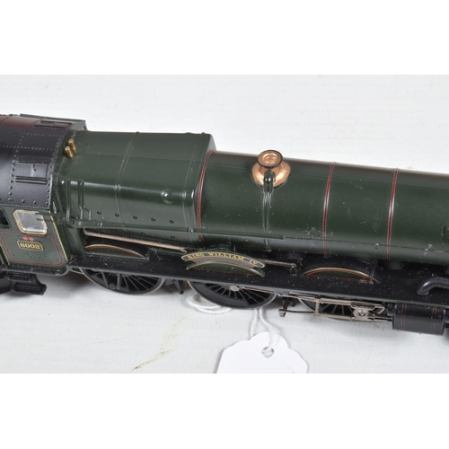 278 - THREE BOXED HORNBY RAILWAYS OO GAUGE GREAT WESTERN RAILWAY LOCOMOTIVES, King class 'King William IV'... 