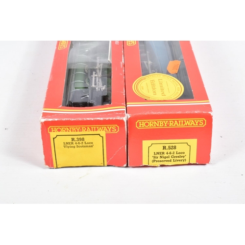 282 - TWO BOXED HORNBY RAILWAYS OO GAUGE L.N.E.R. LOCOMOTIVES, 'Flying Scotsman' No.4472, L.N.E.R. lined g... 