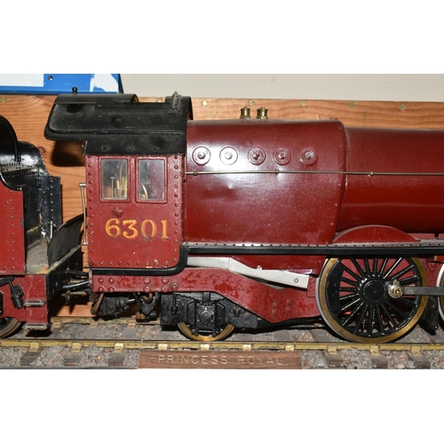 310 - A 3.5 INCH GAUGE LIVE STEAM MODEL OF THE PRINCESS CLASS LOCOMOTIVE AND TENDER, 'The Princess Royal' ... 