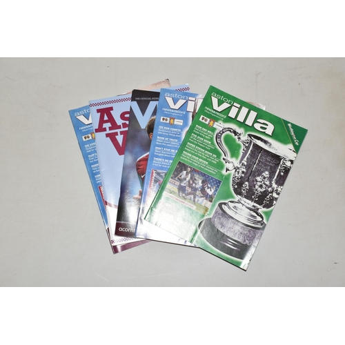 324 - A COLLECTION OF ASTON VILLA FOOTBALL CLUB PROGRAMMES, APPROXIMATELY 400 DATING FROM THE LATE 1960'S ... 